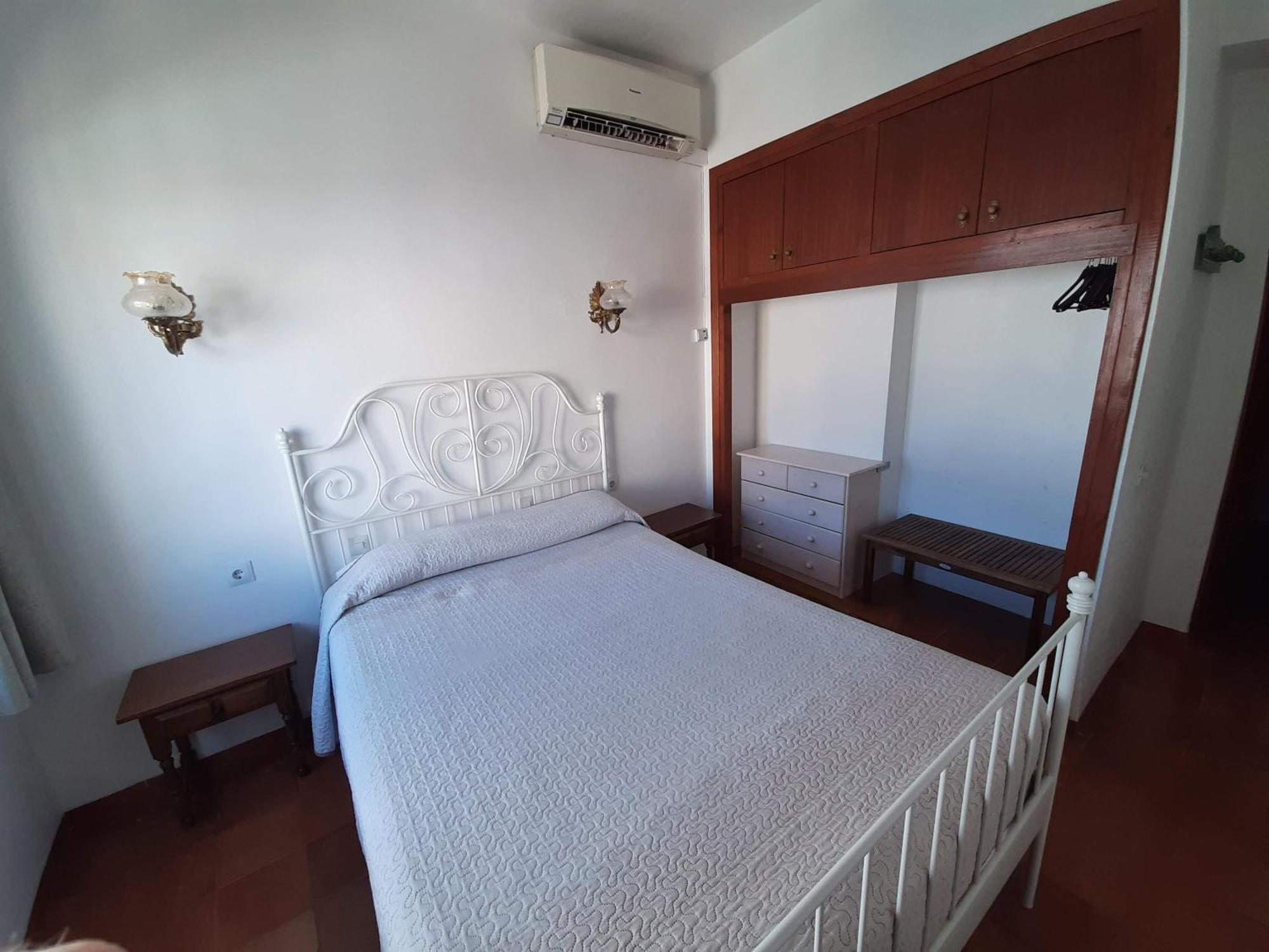 Hotel Buenavista Естепона Стая снимка A bedroom in a hotel in Spain